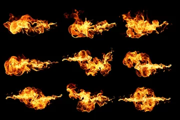 Photo sur Aluminium Flamme Flammes de feu isolés sur fond noir