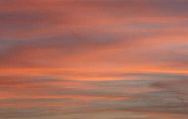 Fototapeta premium beautiful pink and orange clouds in the sky