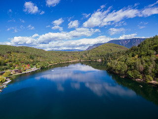 Fototapeta na wymiar Lago di Monticolo, Caldaro 