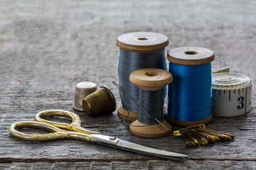 Fototapeta na wymiar Sewing threads, coils