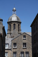 Fototapeta na wymiar Eglise Saint Nicolas au coeur de Coutances.