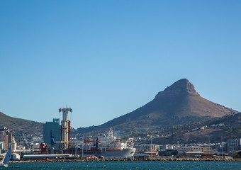 Fototapeta na wymiar Landscape of Cape Town with seldom view of the Table Mountain without clouds in South Africa