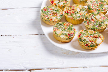 Egg muffins with onion