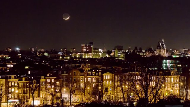 Amsterdam moon timelapse