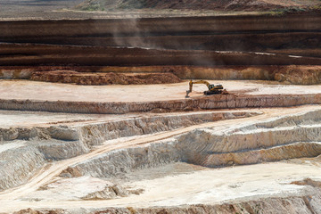 Obraz premium Open quarry for the extraction of kaolin