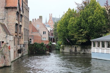 Fototapeta na wymiar Puente Brugge 2
