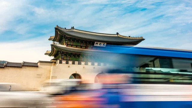 Time lapse of Gwanghwamun Gate and traffic in Seoul, South Korea. zoom in