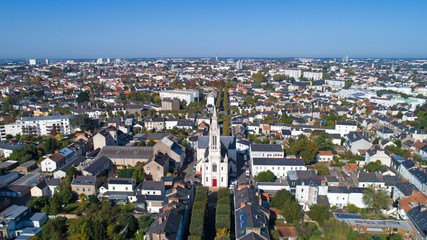 Photo aérienne de l'église Sainte Anne, à Nantes