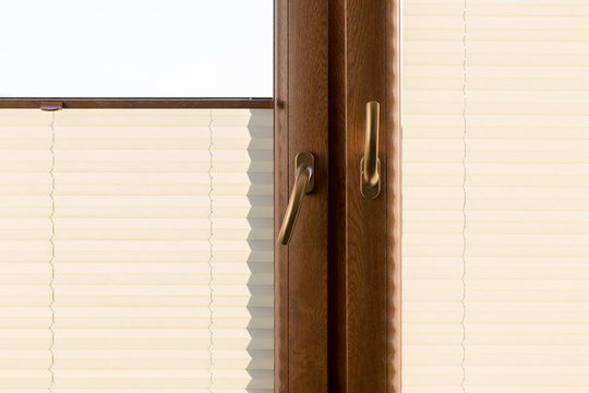 Wooden textured U PVC, plastic two wings window with fabric blinds and golden handles