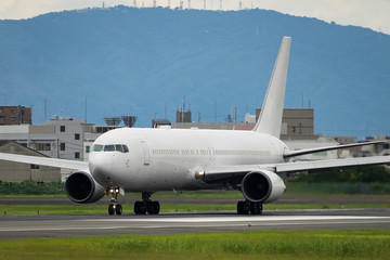 Fototapeta na wymiar Boeing 767-300ER taxing