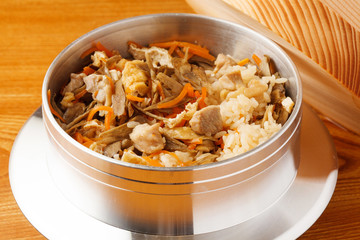鶏ごぼうの炊き込みご飯