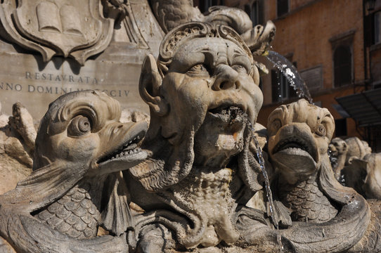 Fuente de Piazza della Rotonda, Roma