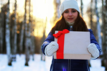 winter girl outdoor gift hand