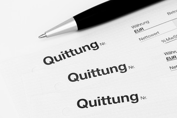 Quittungen mit Kugelschreiber