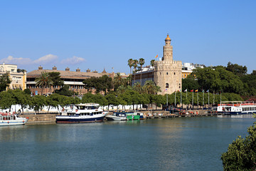 Torre del Oro y Guadalquivir, Sevilla