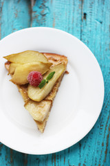 Pie with pears