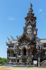 Fototapeta na wymiar Entrance to the temple of Truth in Pattaya, Thailand