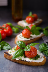 Bread cheese spread baked tomato