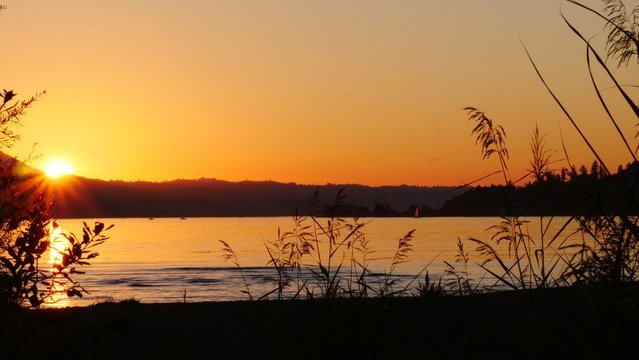 Herbst Sonnenuntergang am See