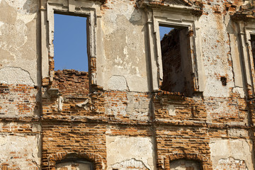 Fototapeta na wymiar Ruins of a wall
