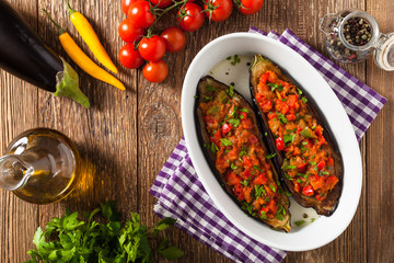 Stuffed aubergine.