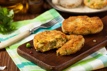 Delicious vegetarian cutlets.