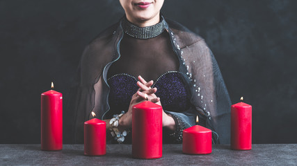 占い師イメージ 女性