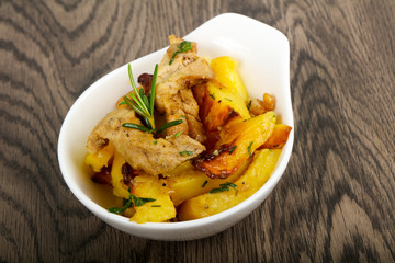 Fried potato with pork