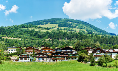 Fototapeta na wymiar small austrian village in tyrol alps mountains