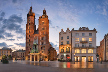 Fototapeta Panorama of Saint Mary Basilica in the Morning, Krakow, Poland obraz