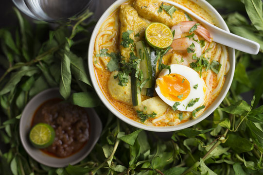 Laksa Noodle On A Table With Laksa Leaves