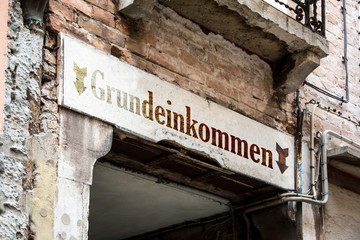 Obraz premium Schild 226 - Grundeinkommen
