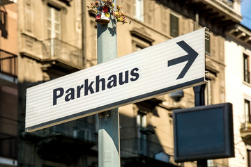 Schild 219 - Parkhaus