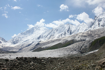 Obraz premium Rakaposhi Glacier Campsite - Pakistan