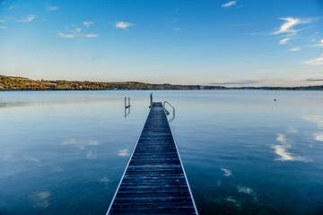 Obraz premium Pier extending into the lake, Northern Michigan