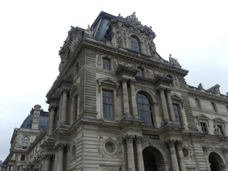 Fototapeta na wymiar Ancient architecture Paris