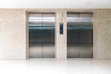 Fototapeta na wymiar Empty elevator lobby