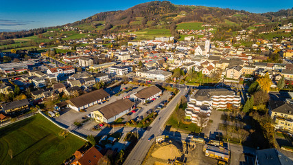Fototapeta premium Kirchdorf, Krems, Öberösterreich, Luftaufnahme