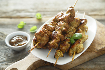 Chicken satay with peanut butter sauce