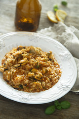 Mussels risotto with tomatoes