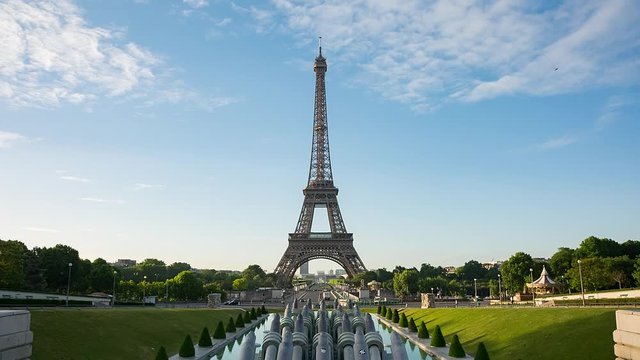 Eiffel Tower video from Trocadero Place