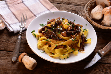 Pasta with porcini mushrooms