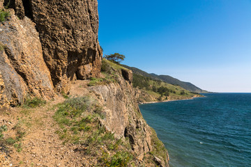 A dangerous place on the Great Baikal trail