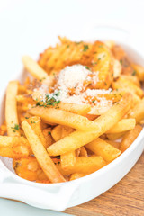 french fries with dipping sauce