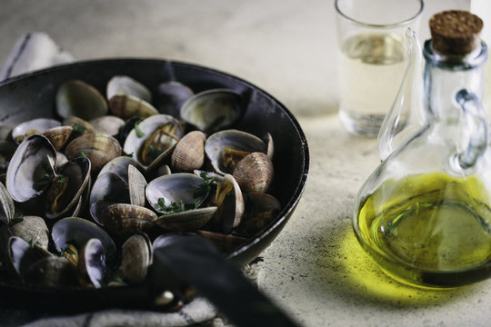 Clams steamed, spanish seafood.