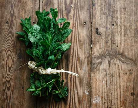 A bunch of fresh mint.