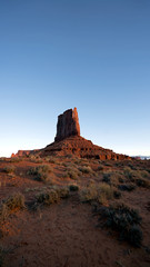 Fototapeta na wymiar Wildcat Trail in Monument Valley, an early morning hike
