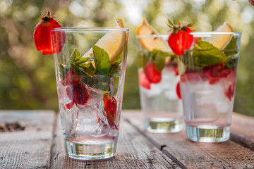 Fresh lemonade with strawbery, mint and ice