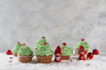 Christmas cupcakes