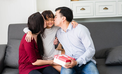 special family day, daughter  have a gift for daddy,happy family concept